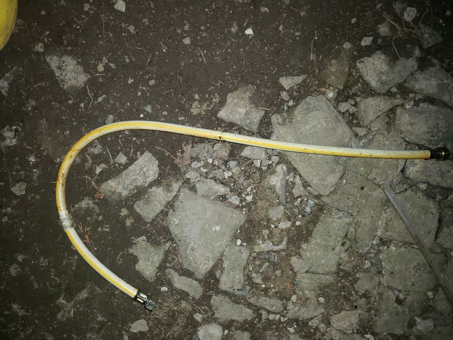 Газова поверхня gorinje, б. у. використанні з шлангом для підключення