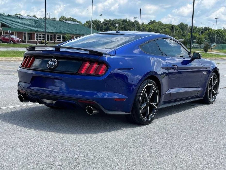 Ford Mustang GT Premium      2016