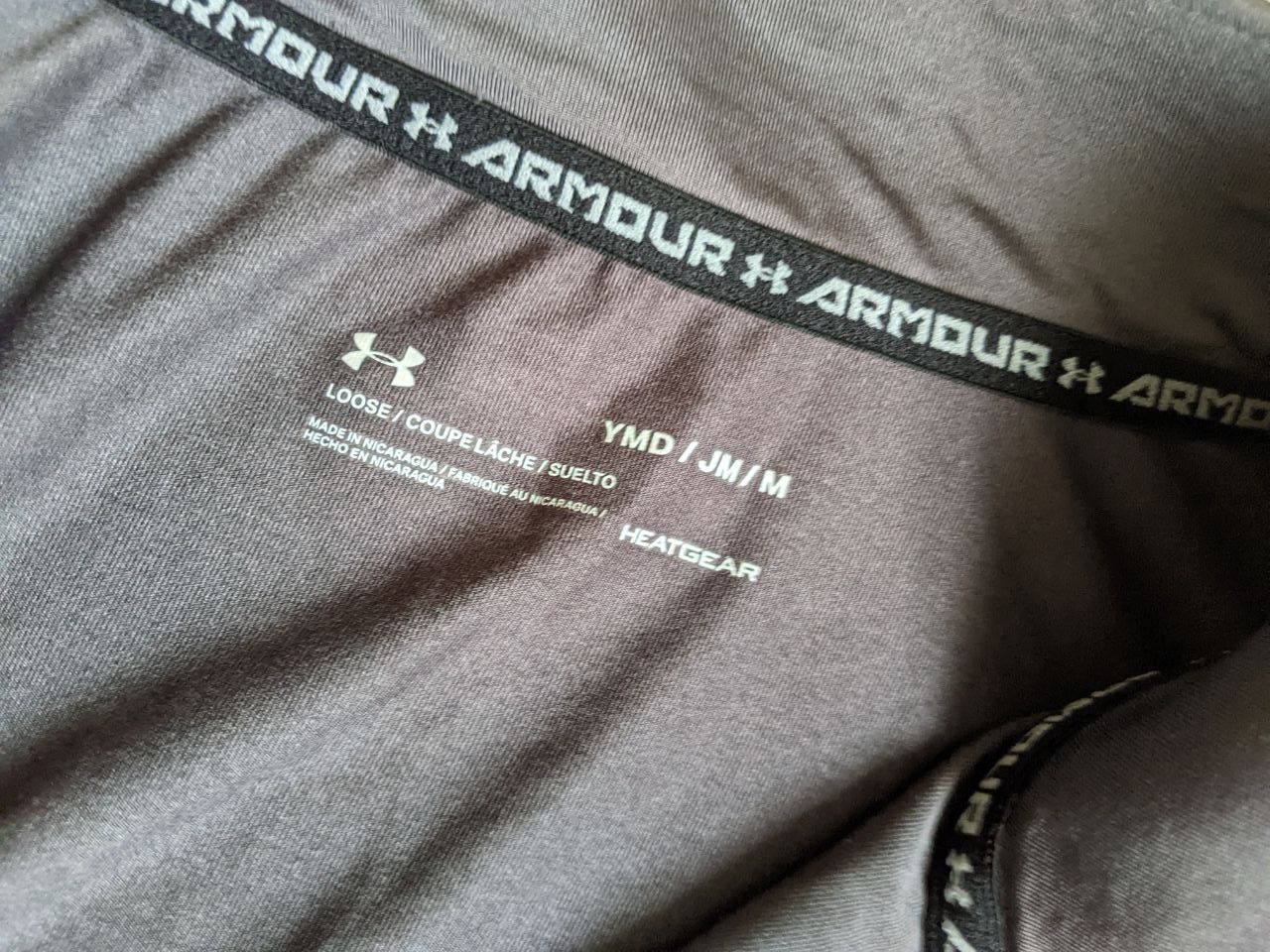 Under Armour розмір м( дитяча на 10-12 років)