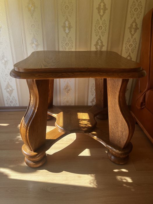 Stolik z litego drewna