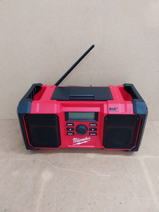 Milwaukee M18 JSRDAB+ Radio Budowlane Garażowe DAB+ 2019r.