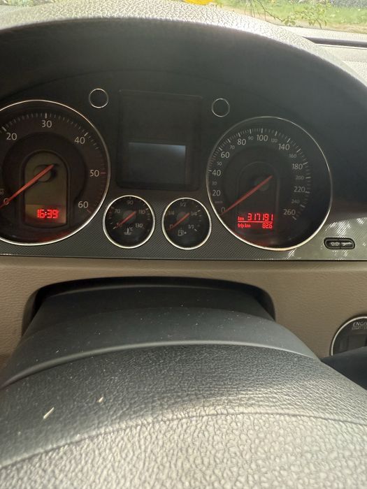 Продам автомобіль Pasat b6
