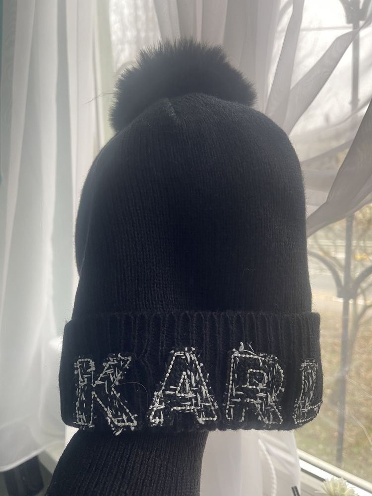 Шапка karl lagerfeld