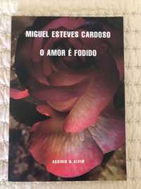 Livro O amor é fod*d*