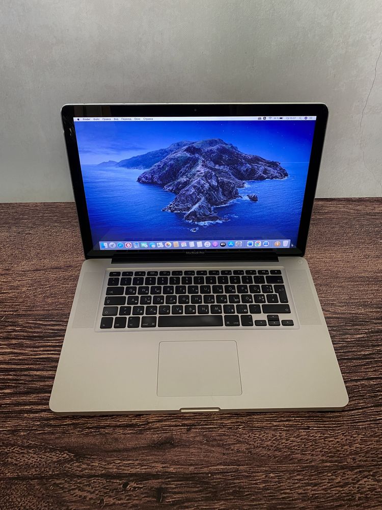 Apple MacBook Pro 15, 2011, core-i7,озу-8gb,ssd-240gb