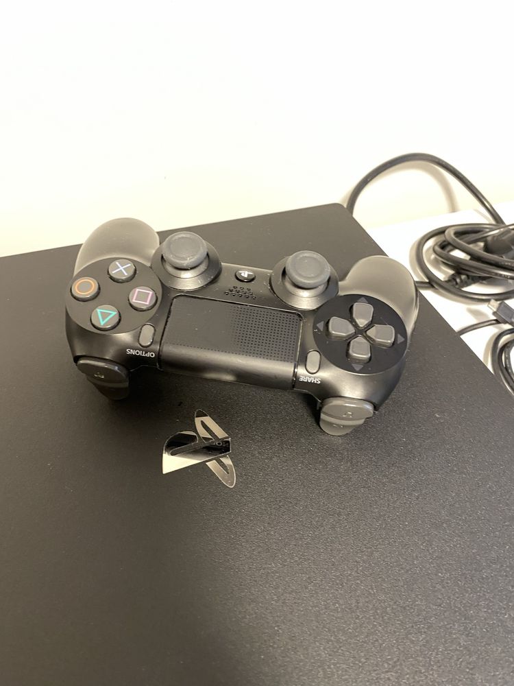 Sony PlayStation 4 Pro 1 tb 70-71xx Black отличное состояние