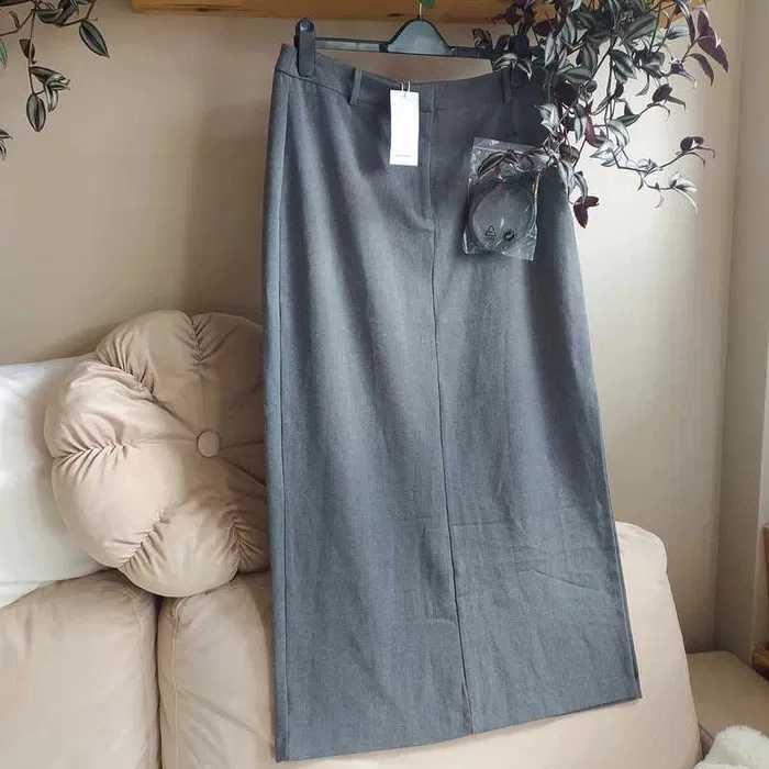 Spódnica szara maxi z paskiem 40 L reserved
