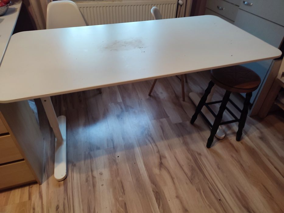 Meble biurowe biurko stół szafa szafka wyspa