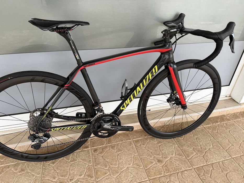 Bicicleta Specialized di2 - carbono