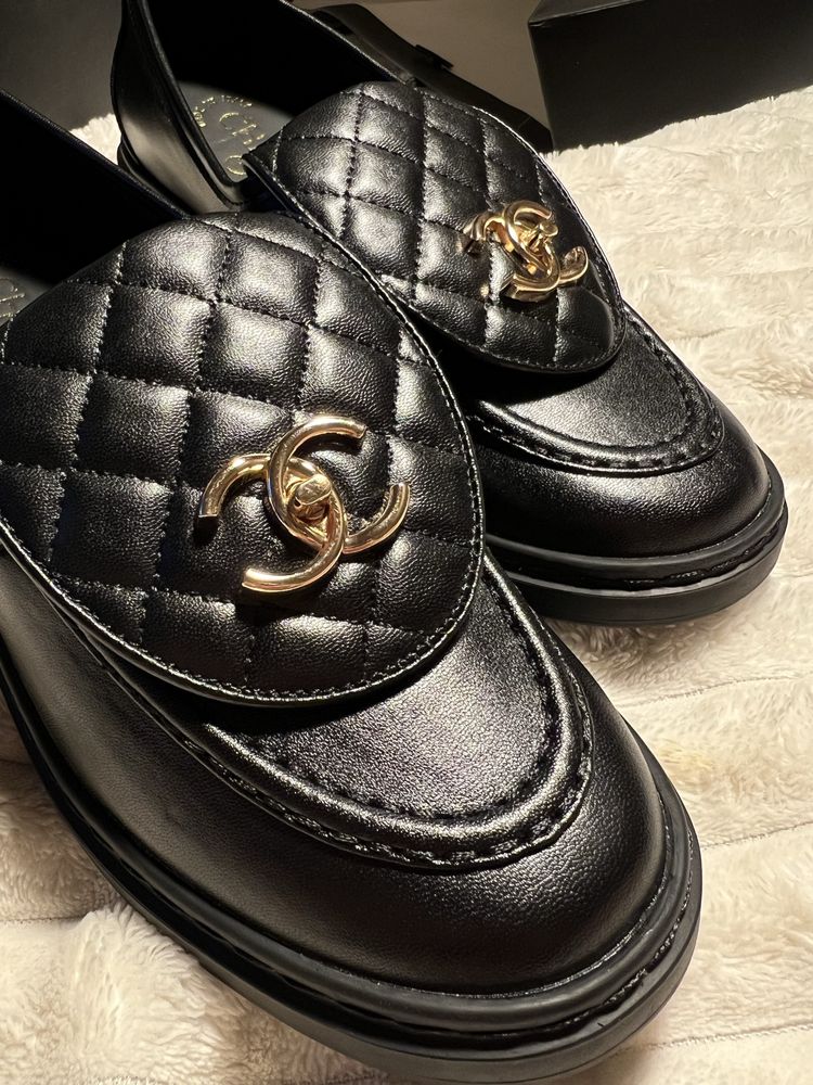 Sapato mocasim chanel