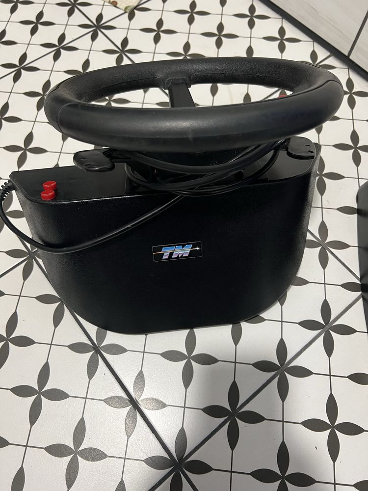 Thrustmaster kierownica grand prix 1
