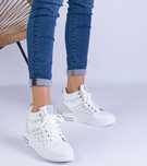 Białe sneakersy sportowe damskie na ukrytym koturnie Violinso