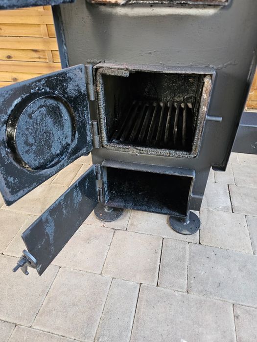 Piec nadmuchowy 15 kW – jak nowy, wentylator 3-stopniowy