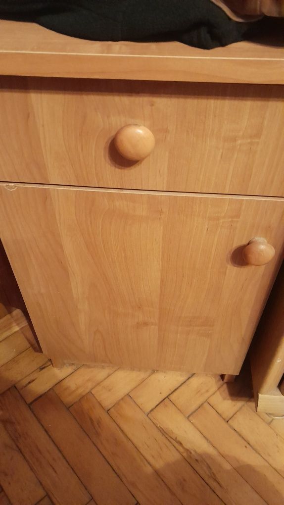 Szafki nocne 4 sztuki