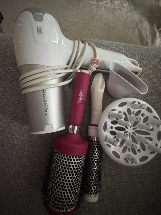 Secador rowenta 2300 ionic e placa alisadora