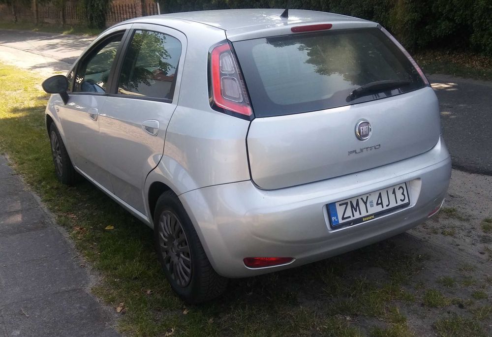 Fiat Grande Punto 1,4 LPG 2012r z usterką TANIO