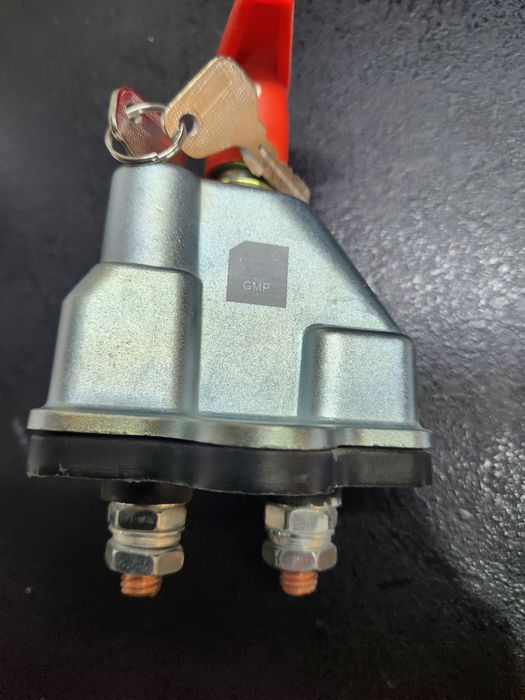 Wyłącznik akumulatora pradu hebel 12v24v 100a