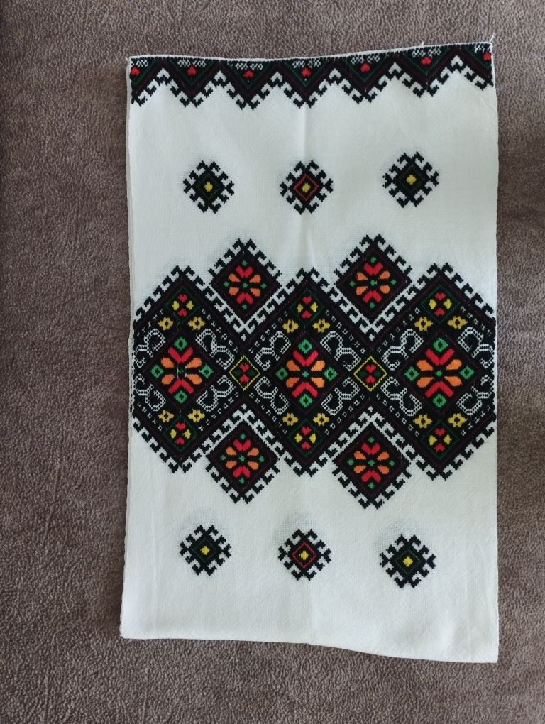 Рушник вишиваний