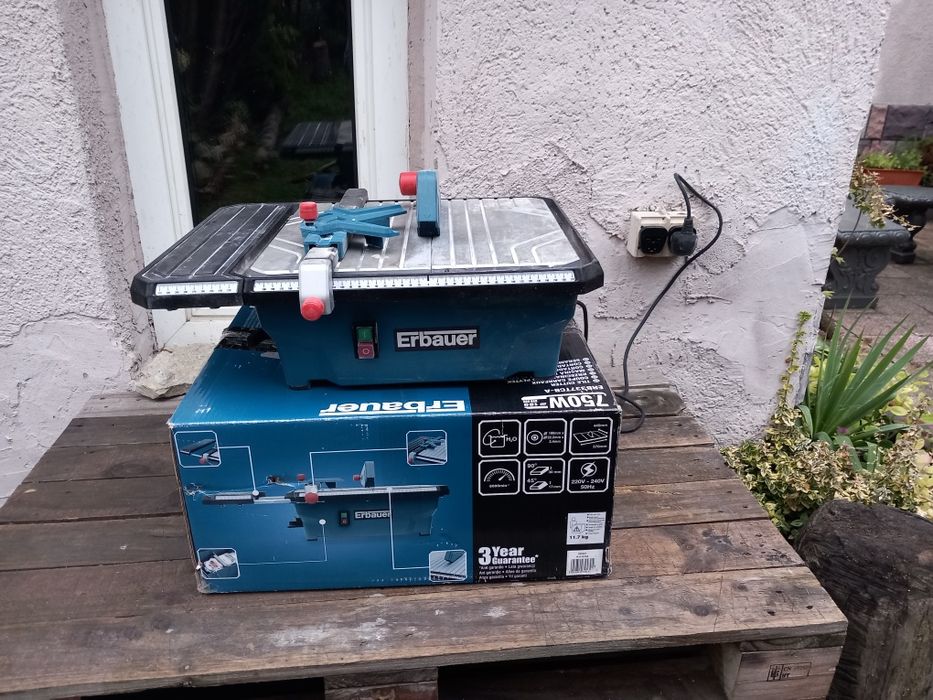 Przecinarka stolikowa do glazury Erbauer 750 W ERB337TCB