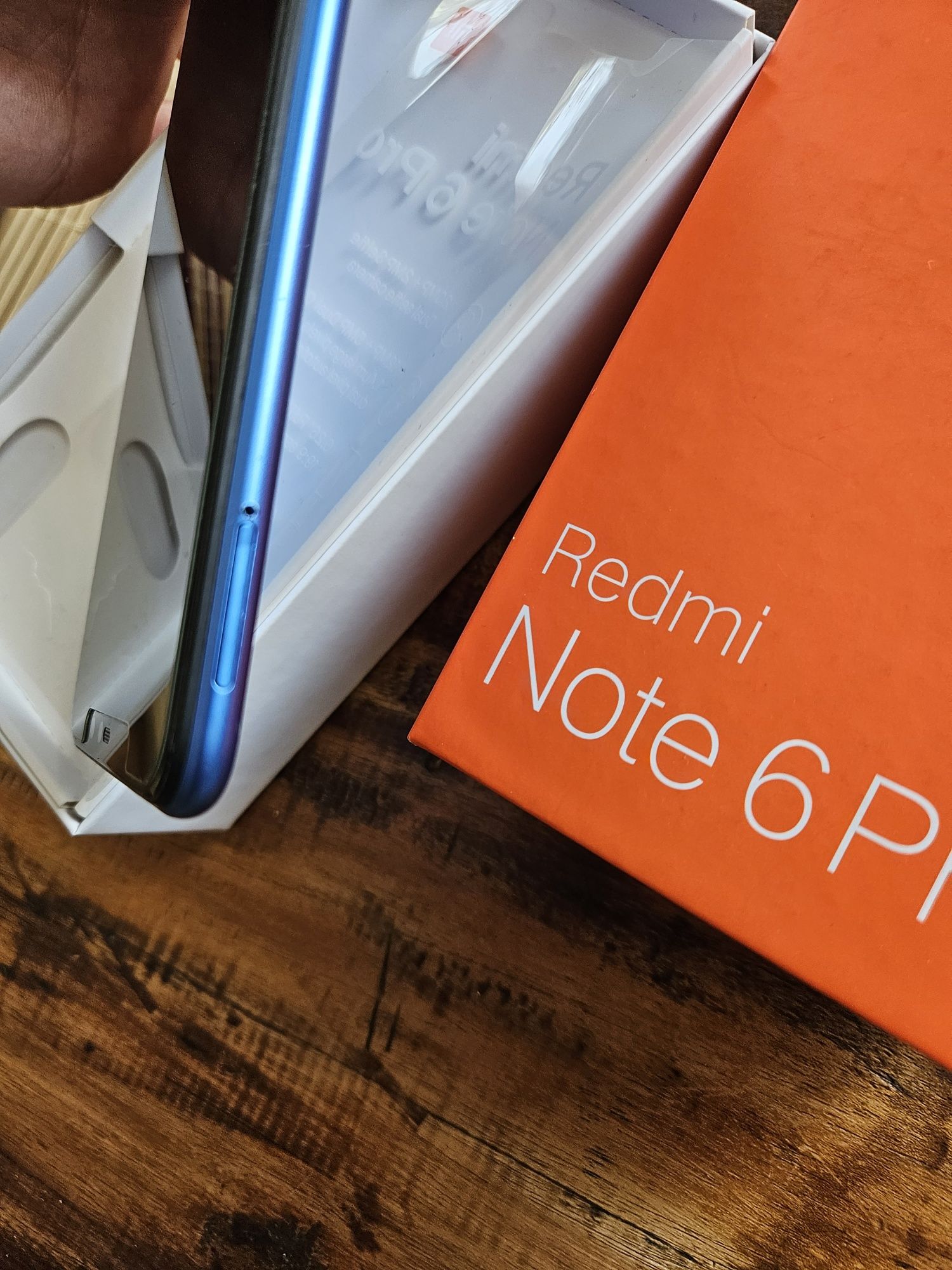 Redmi note 6 pro 4GB RAM 64GB nowa bateria