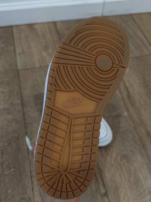 Кросівки Air Jordan 1 Retro High Og Shoes White