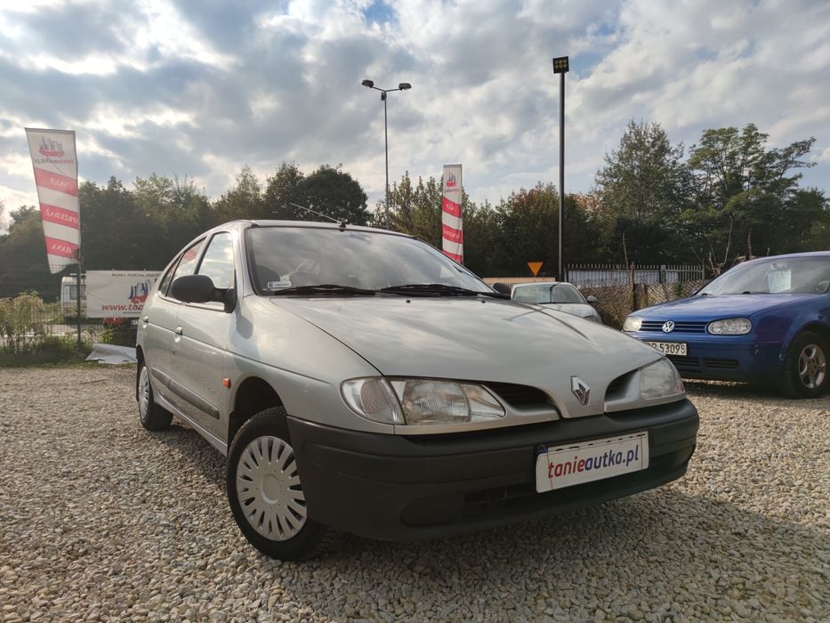 Renault Megane 1.4 Benzyna//Długie opłaty//Niski przebieg//ZAMIANA