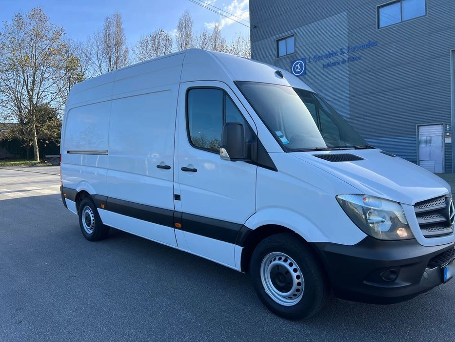 Mercedes-Benz Sprinter 313