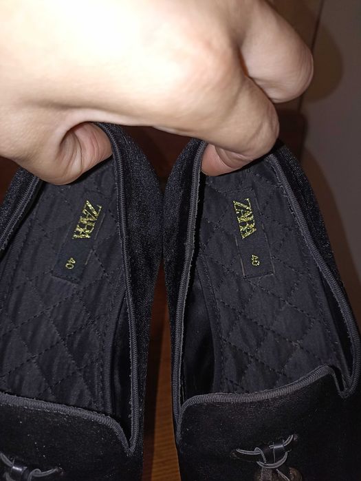 Свадебные черные бархатные лоферы с кисточками ZARA 40 размер 26 см