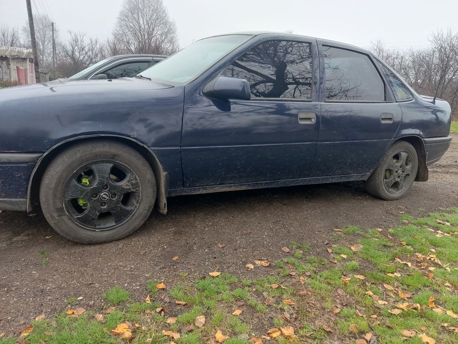 Продам Опель Вектра А 1.8