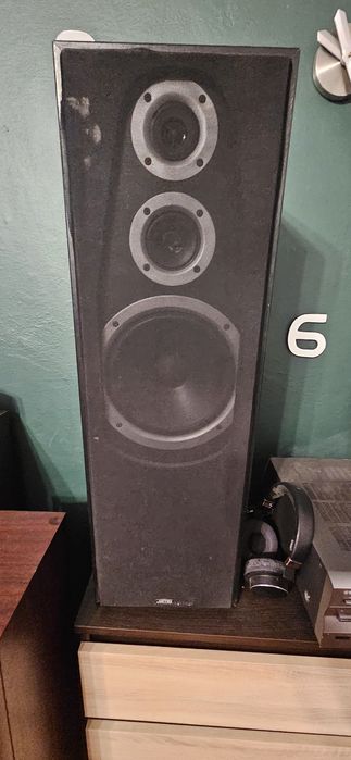 Kolumny podłogowe Jamo studio 180