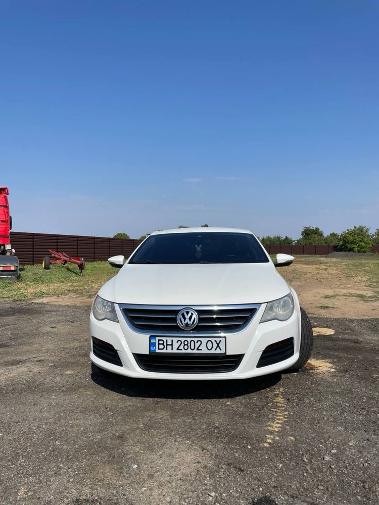 Volkswagen CC / Passat CC 2011р