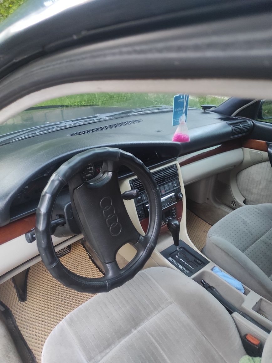 Продам авто Audi 100