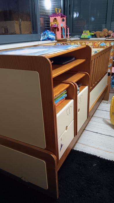 Mobília Quarto bebé e criança. Berço, muda fraldas e cama