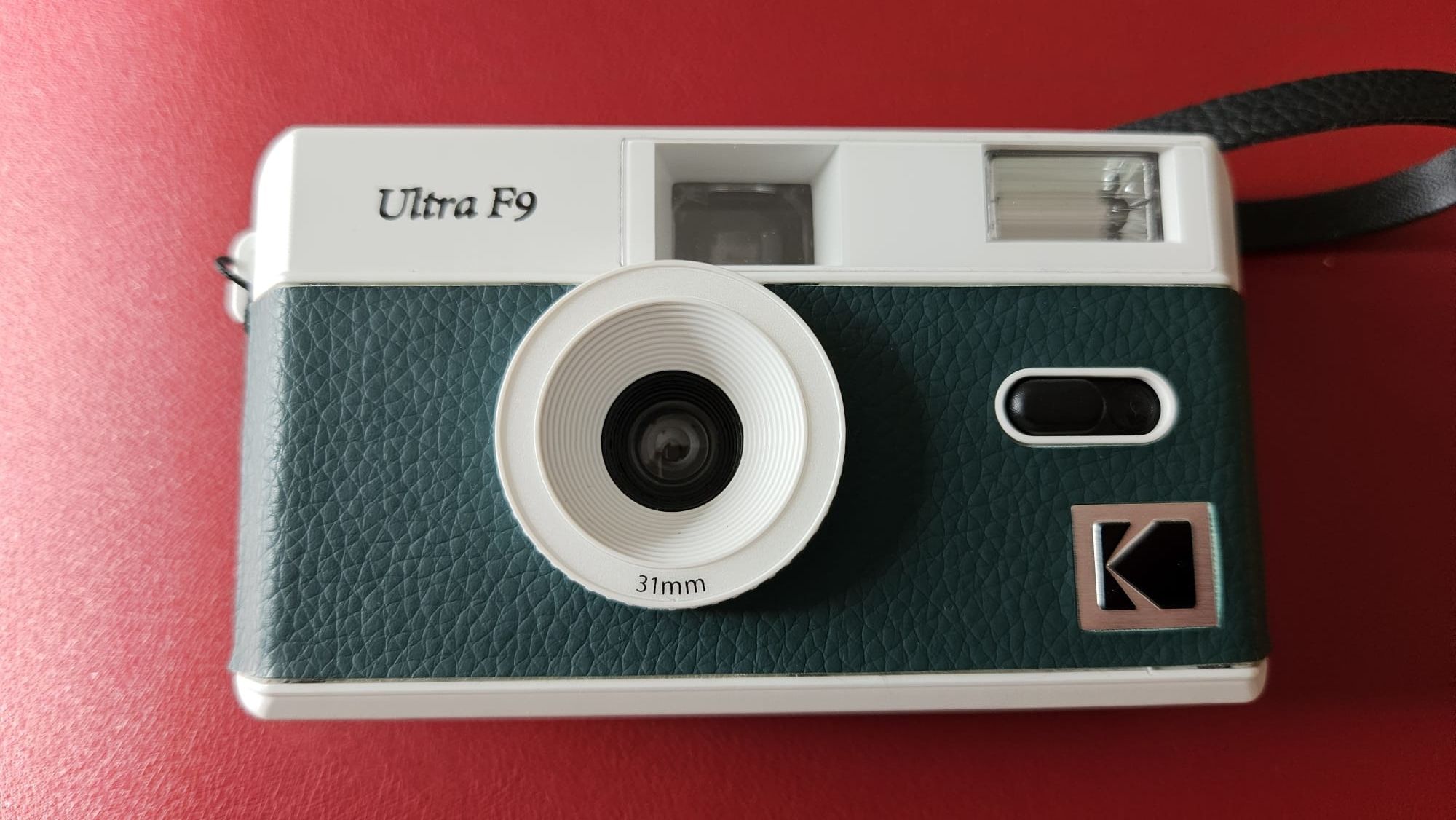 Máquina Fotográfica kodak ULTRA F9 Nova!