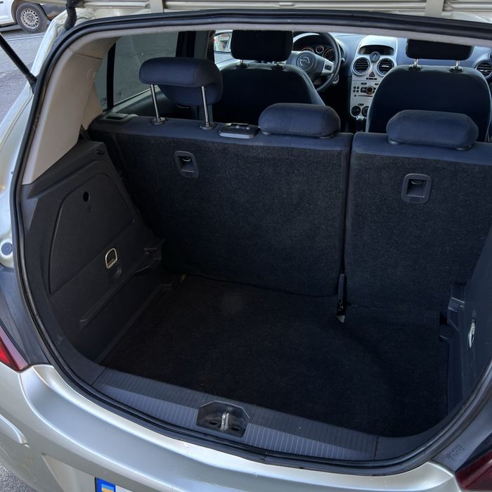 Економне авто Opel Corsa 2007