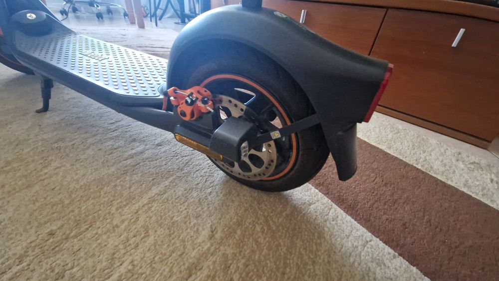 Trotinete eletrica Ninebot f40