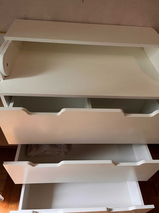 Пеленальний стіл комод