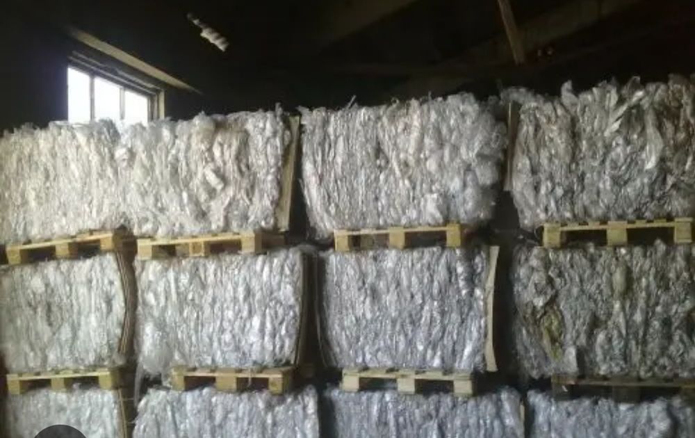 Купуємо приймаємо поліетилен плівку салофан