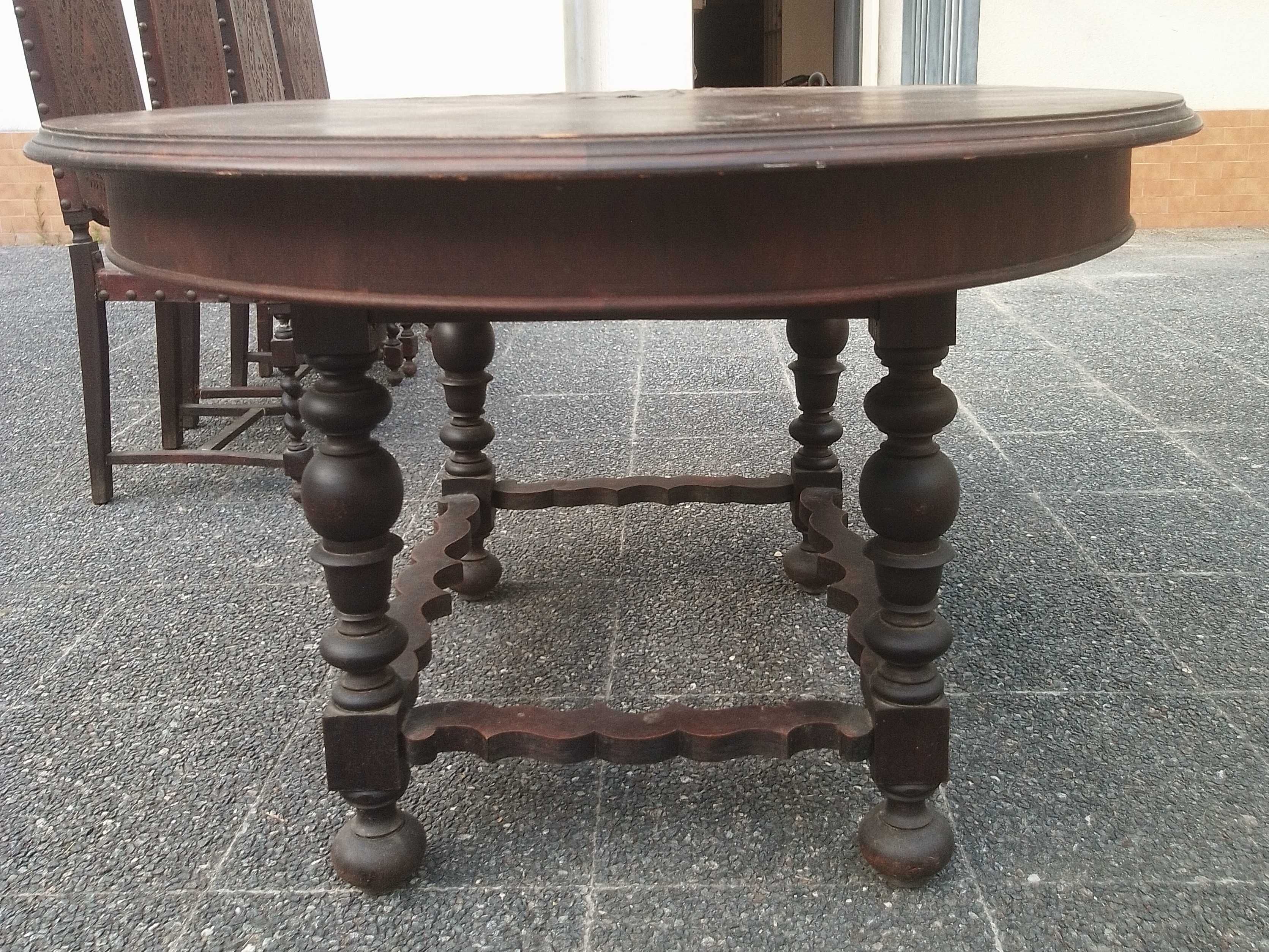 Mesa dos cardeais