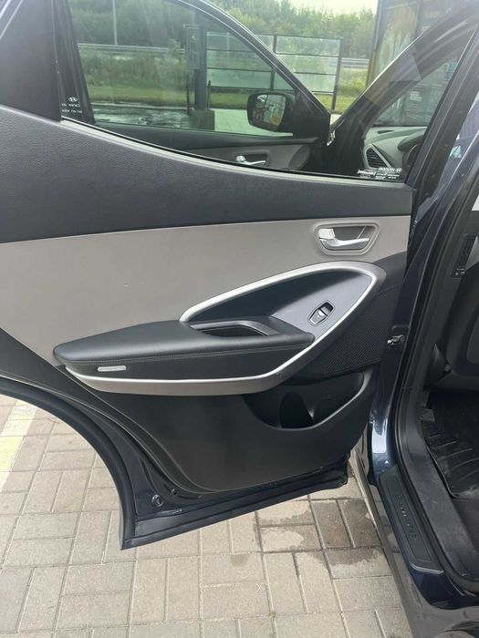 авто Hyundai Santa Fe