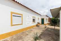 Moradia Térrea T2 c/ Quintal  em lote de 324 m2 | Frei Aleixo, Évora