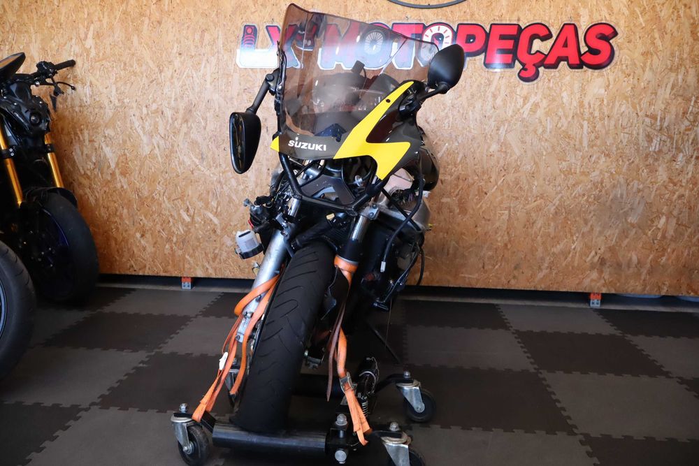 Suzuki GSXR 600 k2 para peças