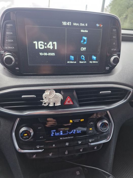 Hyundai Santa Fe  2.0