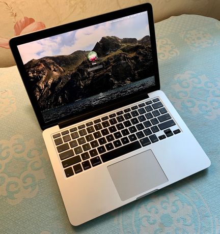 MacBook Pro 13 Late 2013 в ідеальному стані