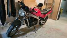 Suzuki GS500 + Casaco + Capacete + Luvas