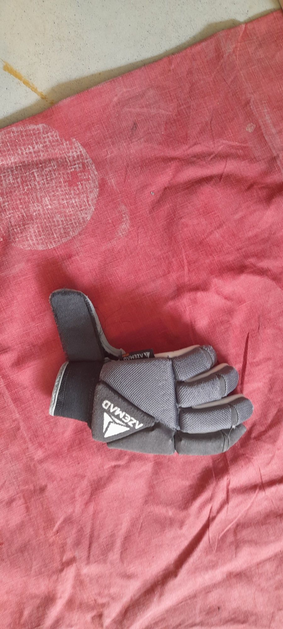 Luva mao esquerda hóquei patins AZEMAD,