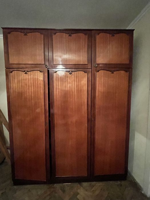 Віддам безкоштовно меблі/самовивіз