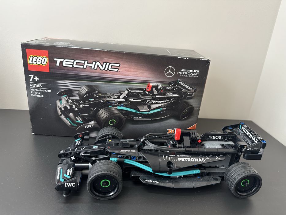 Конструктор Legi Champions для перегонів Mercedes-AMG F1 W15