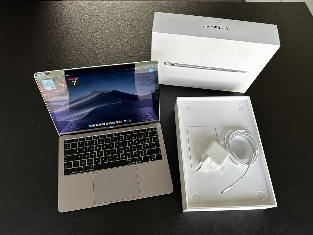 Sprzedam Mac Book Air 13