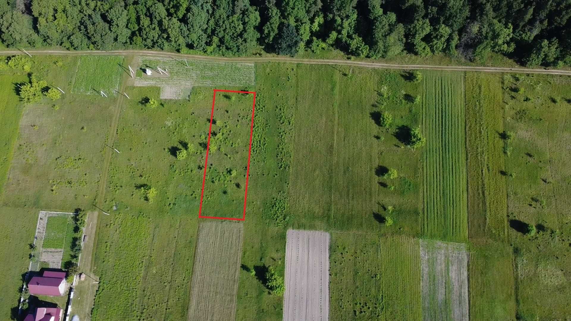 Ділянка в мальовничій місцевості